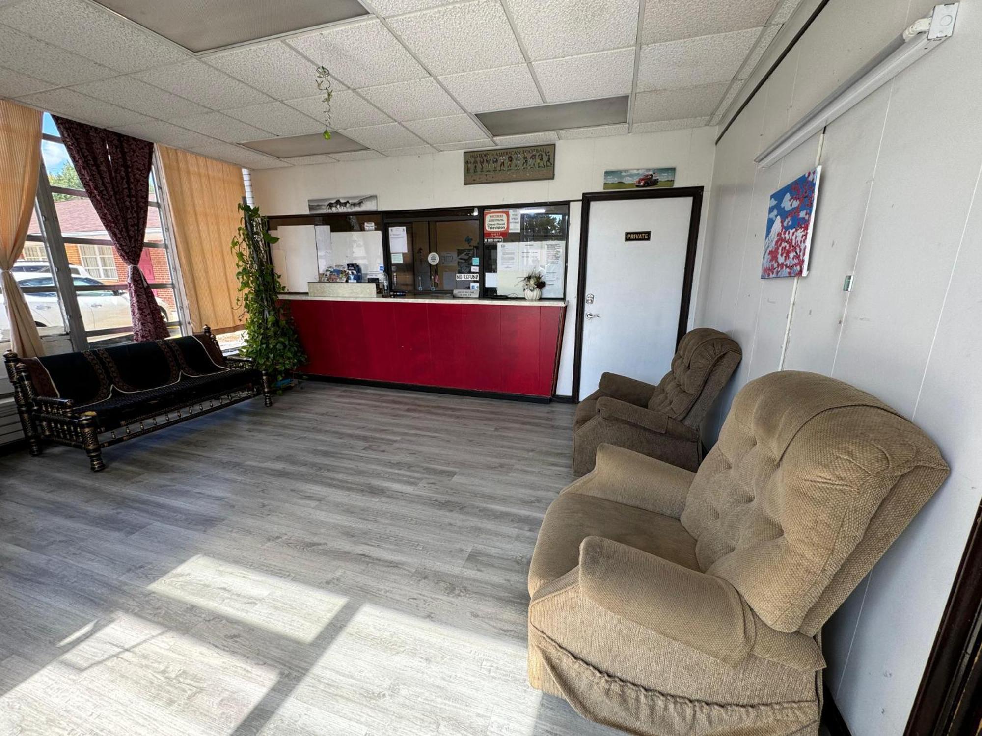 Travel Inn By Oyo Danville Us-29 Eksteriør billede