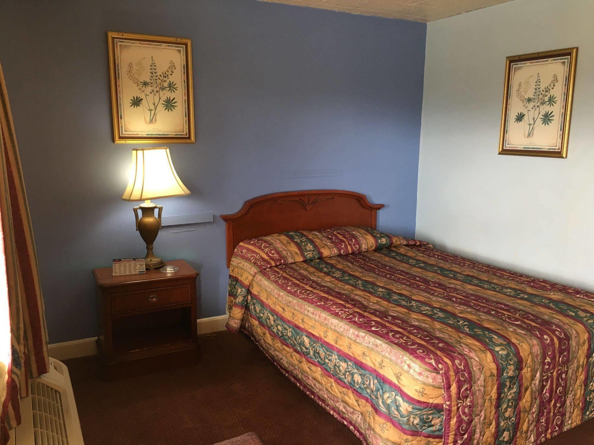 Travel Inn By Oyo Danville Us-29 Eksteriør billede